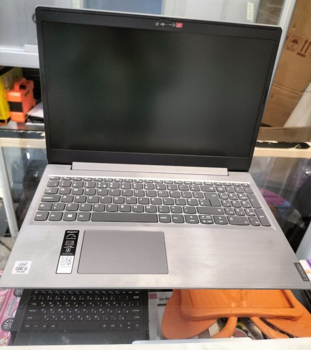 Brand New Lenevo IdeaPad laptop 2